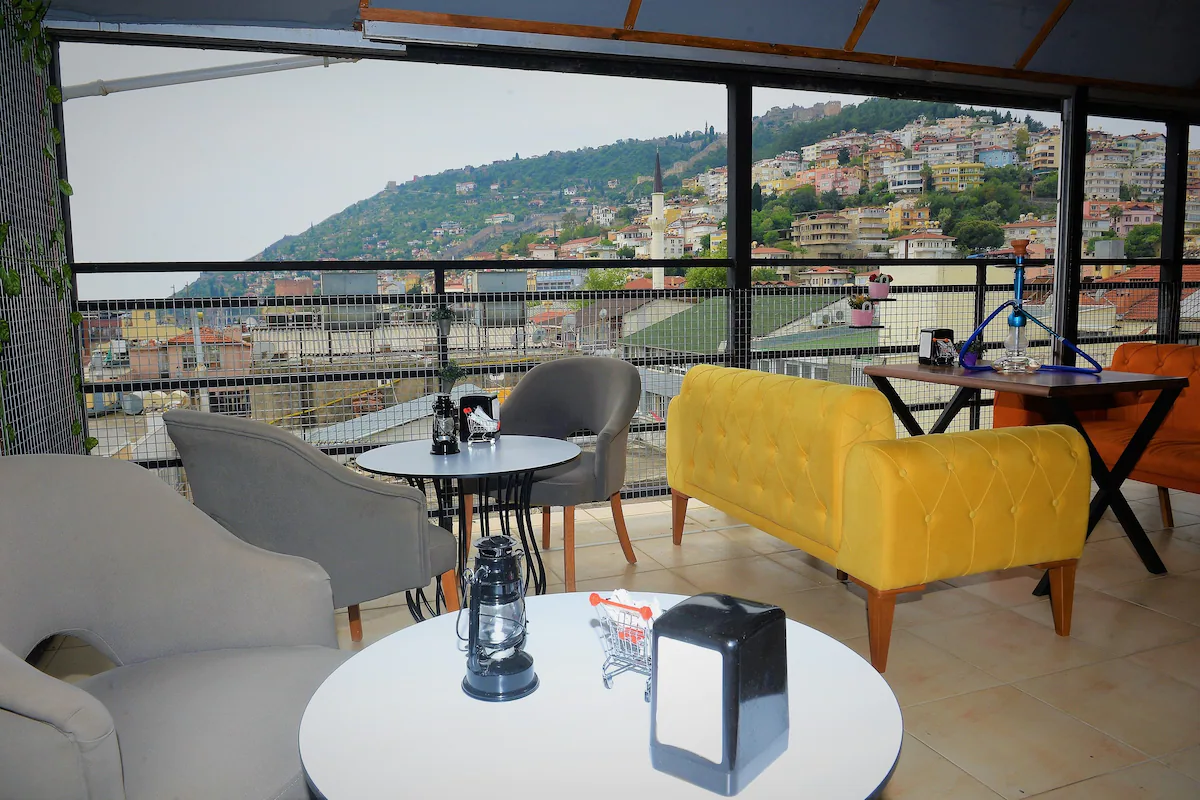 کافه هتل ملودی آنتالیا